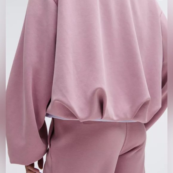 Lululemon Softstreme Voluminous-Sleeve Pullover size XS - Picture 9 of 9